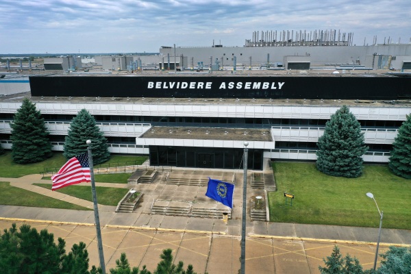 A year after the Big 3 strike, some union autoworkers face an uncertain future
