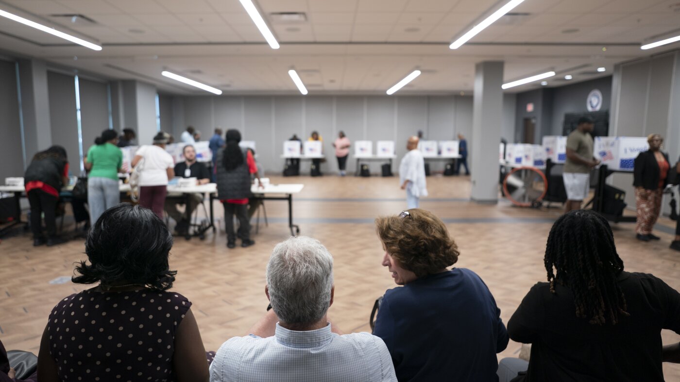Democrats approve new primary election calendar, putting South Carolina first