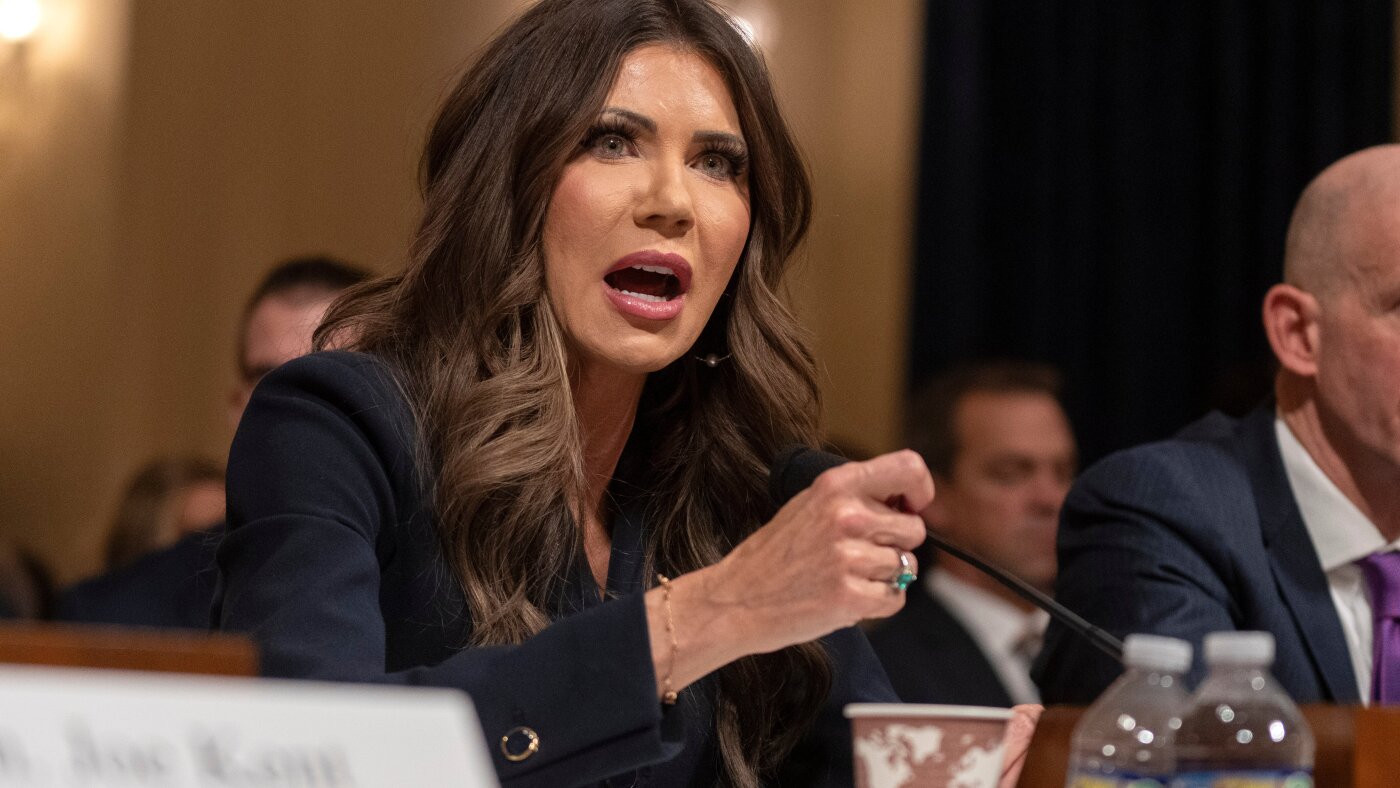 Trump suspends US inexperienced card lottery after Brown College and MIT shootings : NPR