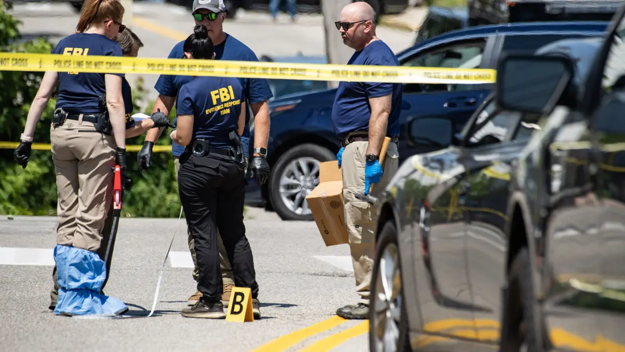 In the aftermath of deadly shootings, ICE pauses most traffic stops