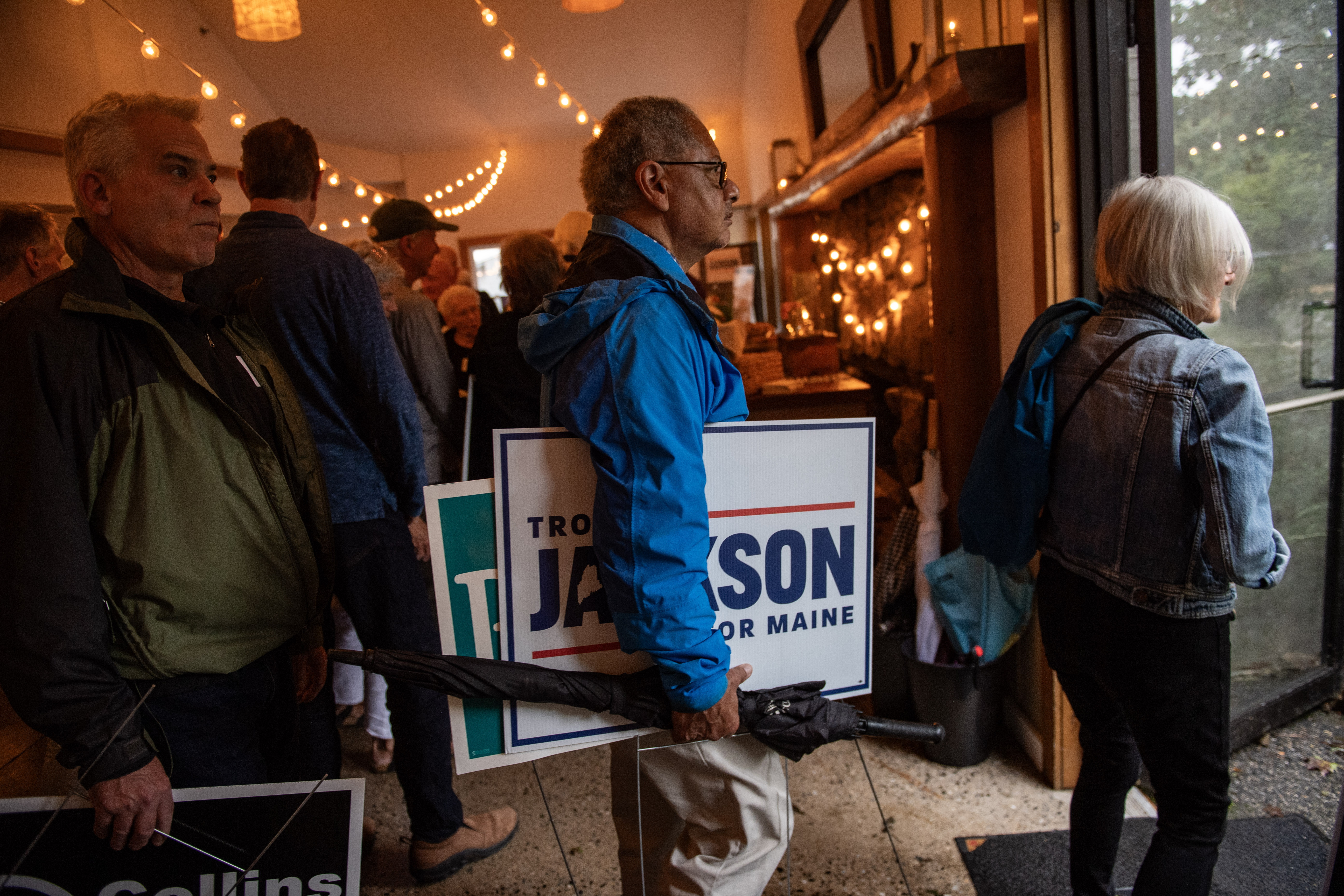 Democrats need to reel in more men. These Mainers say the party needs better bait