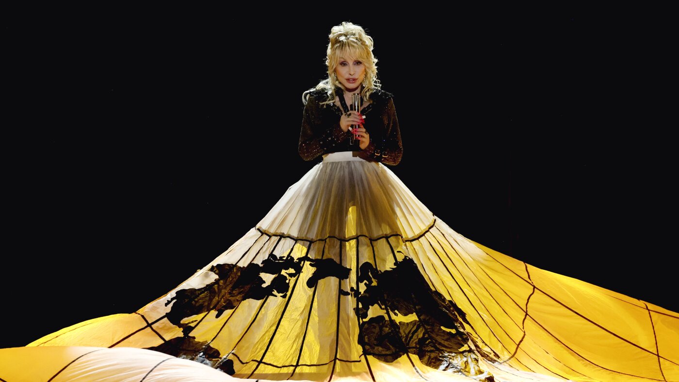 Dolly Parton contained multitudes. We’re looking back on these beloved performances Dolly Parton contained multitudes. We’re looking back on these beloved performances