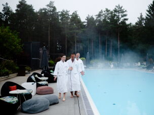 Sauna scientists Ashley Mason (from left), Earric Lee and Dr. Hans Hägglund are some of the international scientists who gathered for the International Heat Therapy Research Symposium in September at The Well in Oslo, Norway.