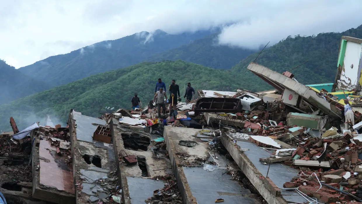 Untold casualties and humanitarian needs: What to know a week from Venezuela's quakes