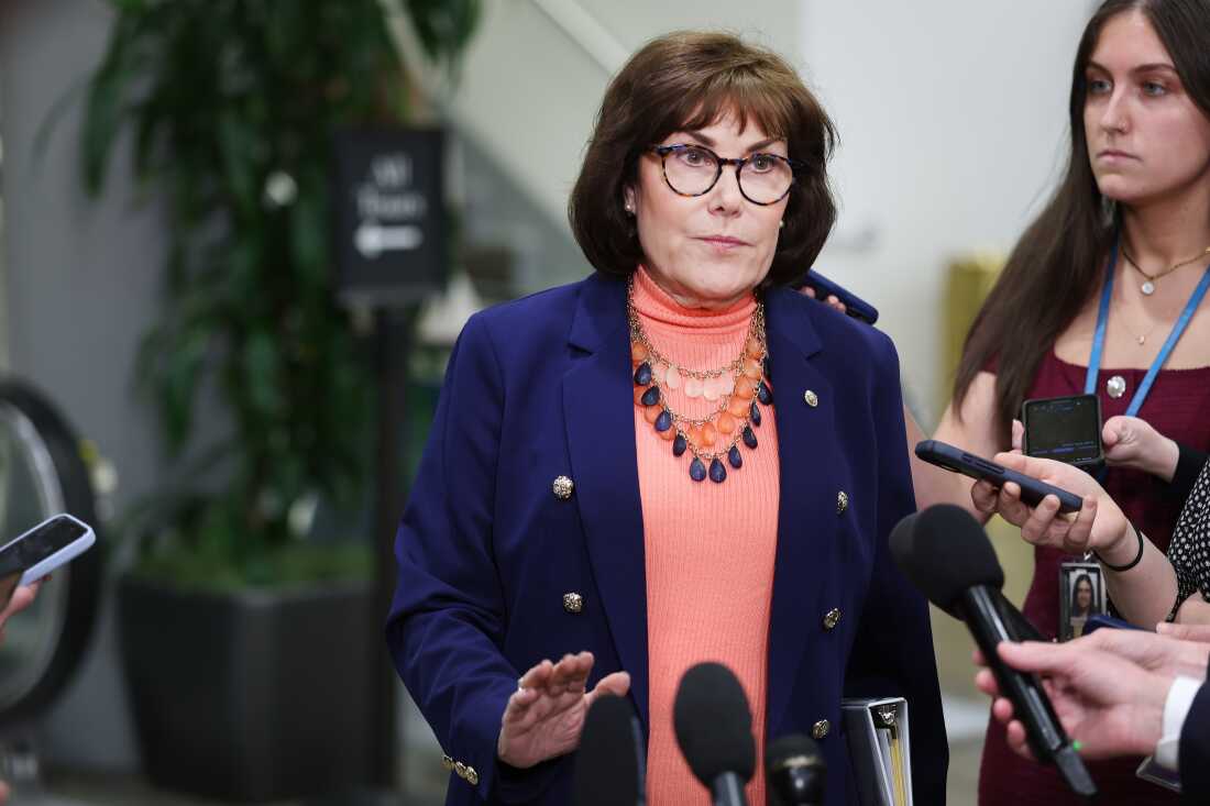 Senate Democrats ramp up pressure campaign for public hearings on war with Iran Senate Democrats ramp up pressure campaign for public hearings on war with Iran