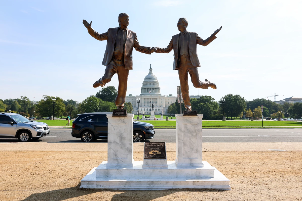 A statue depicting President Trump and convicted sex offender Jeffrey Epstein holding hands popped up near the U.S. Capitol on Tuesday.