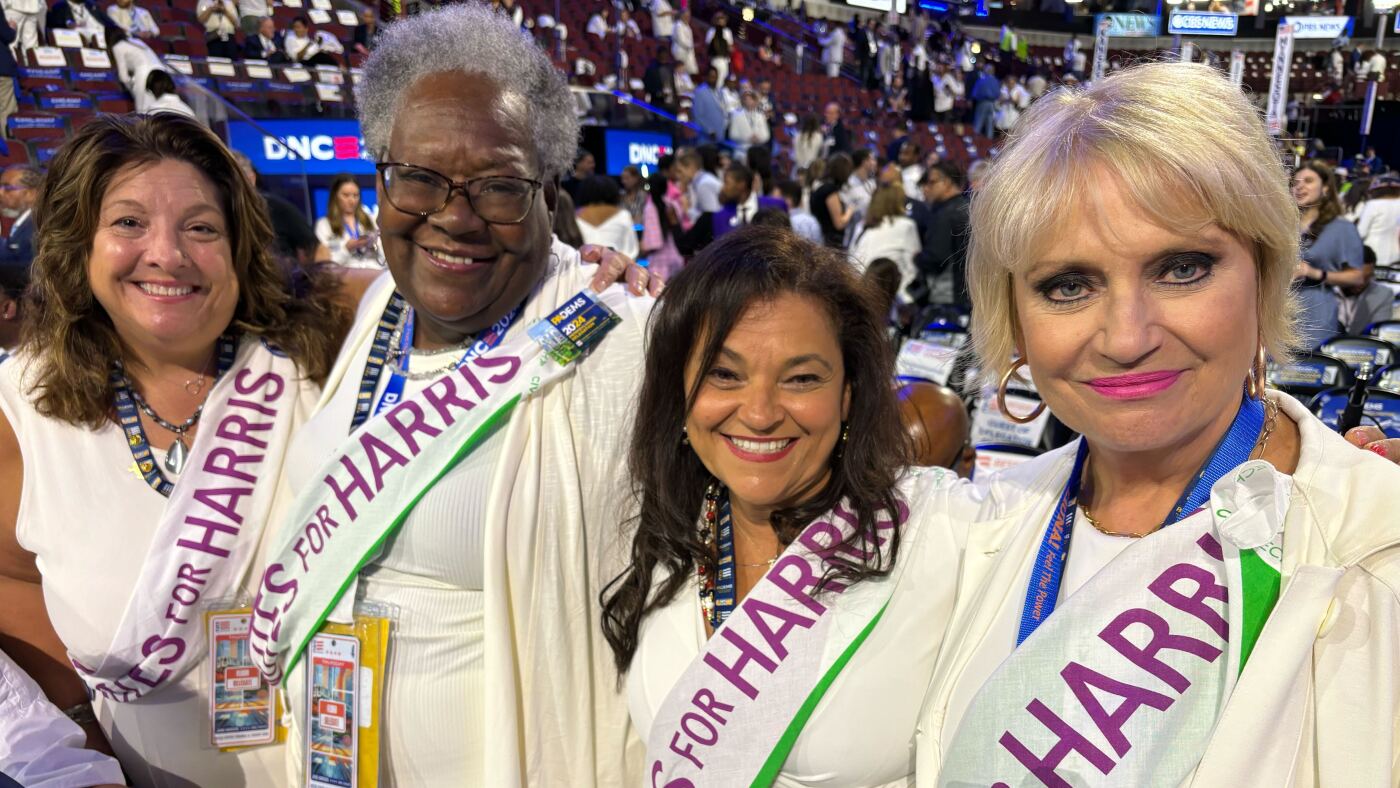 Why Democratic women are wearing white at the DNC Why Democratic women are wearing white at the DNC