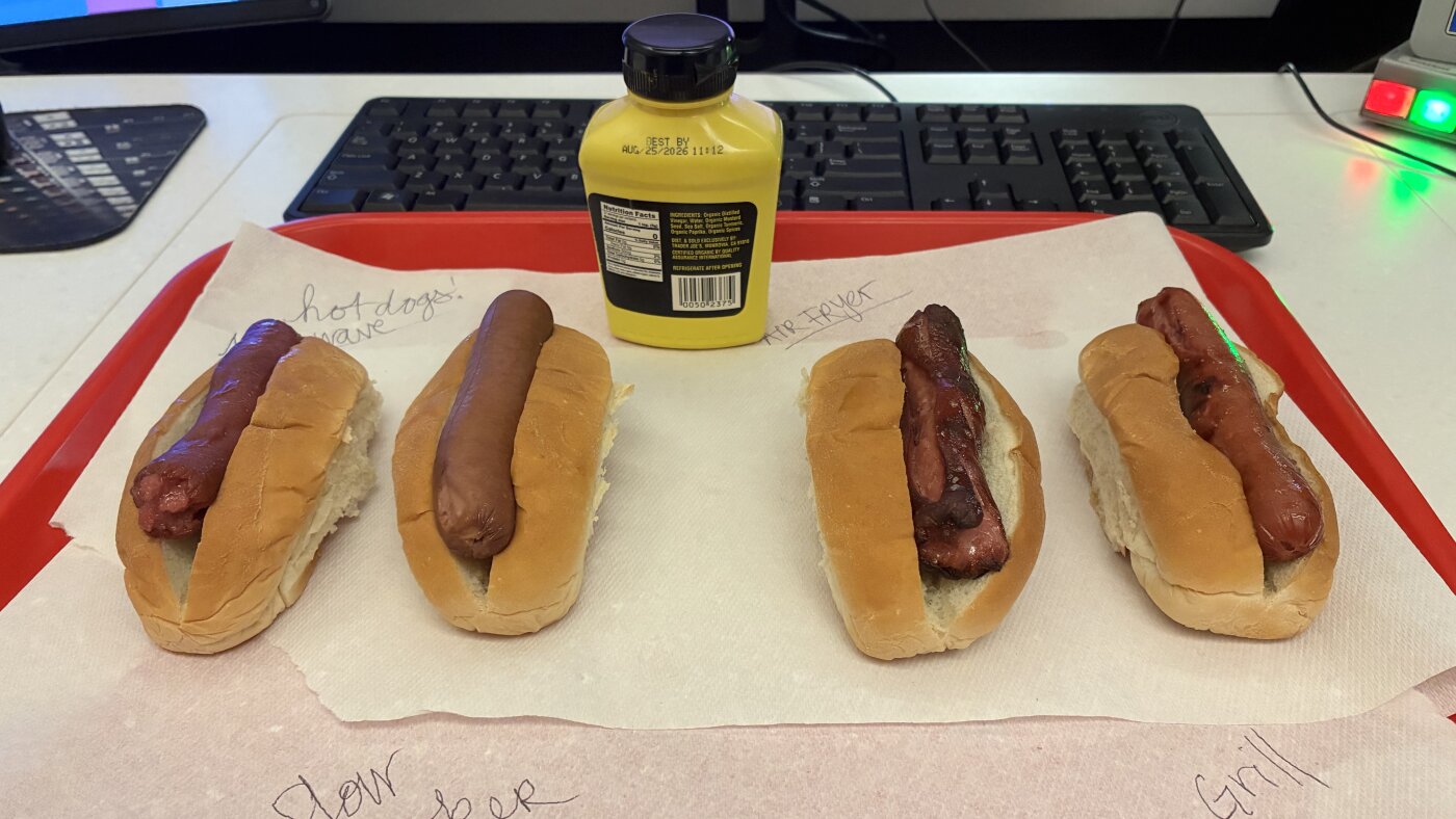 Win the family cookout with perfectly cooked hot dogs