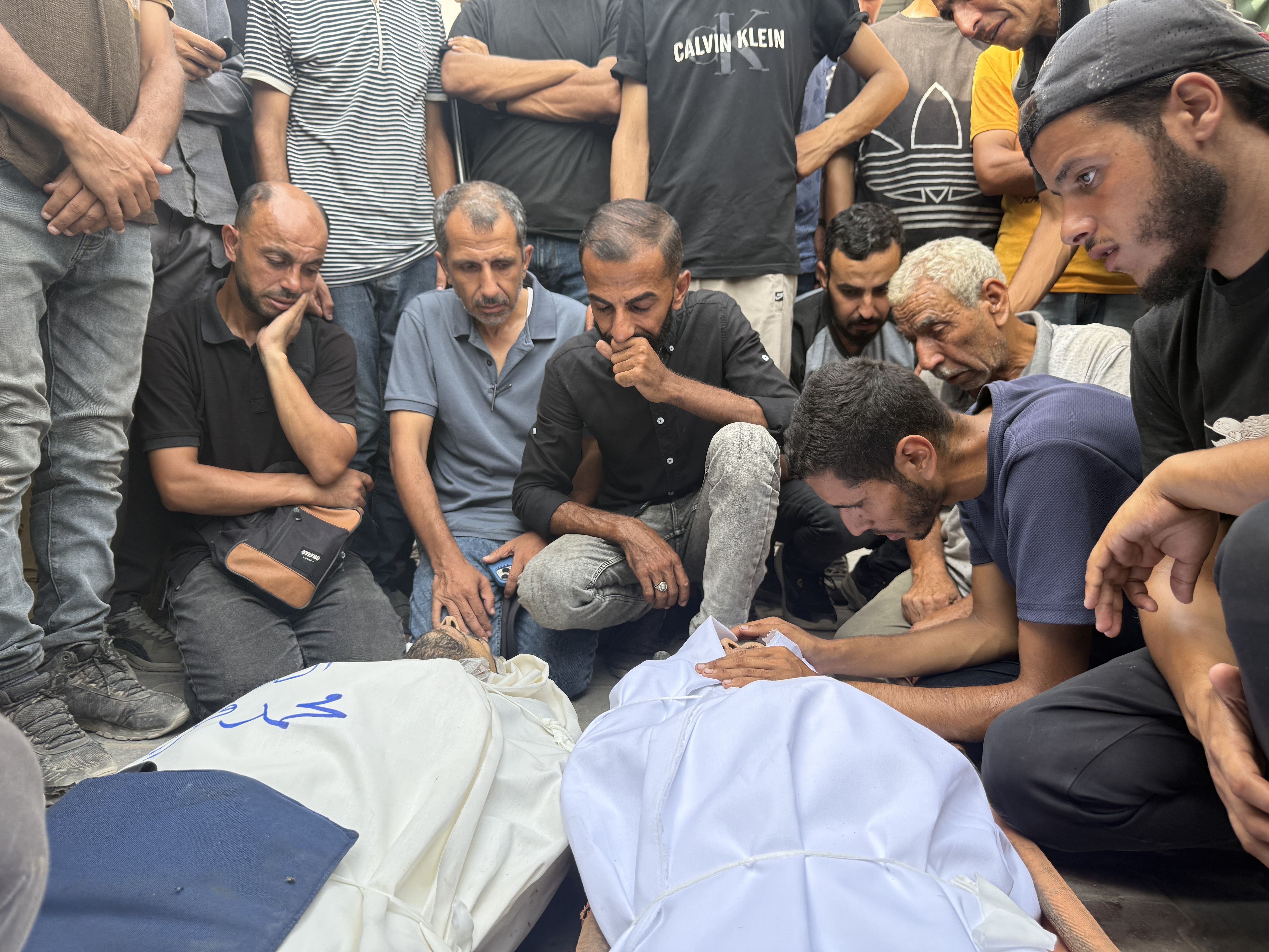 Israeli airstrike kills a prominent Al Jazeera journalist and colleagues in Gaza
