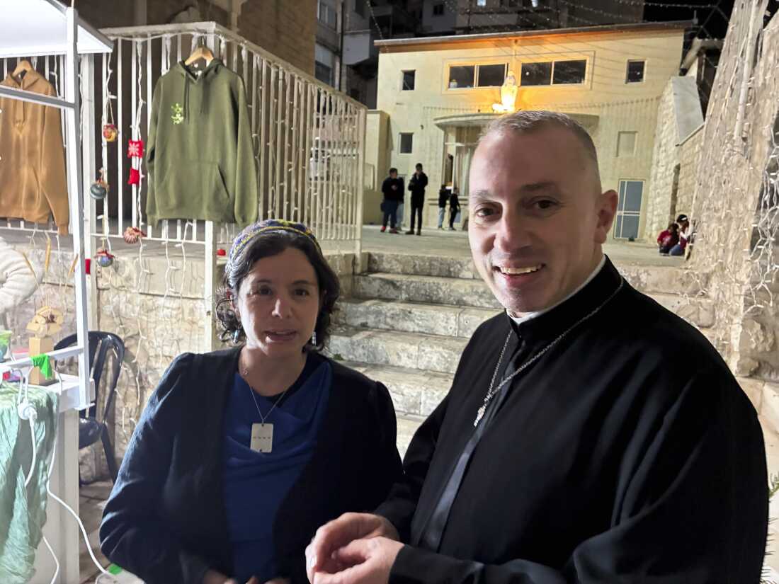 Рабин На'ама Дафни и велечасни Јусеф Јакуб у Хаифи, Израел.