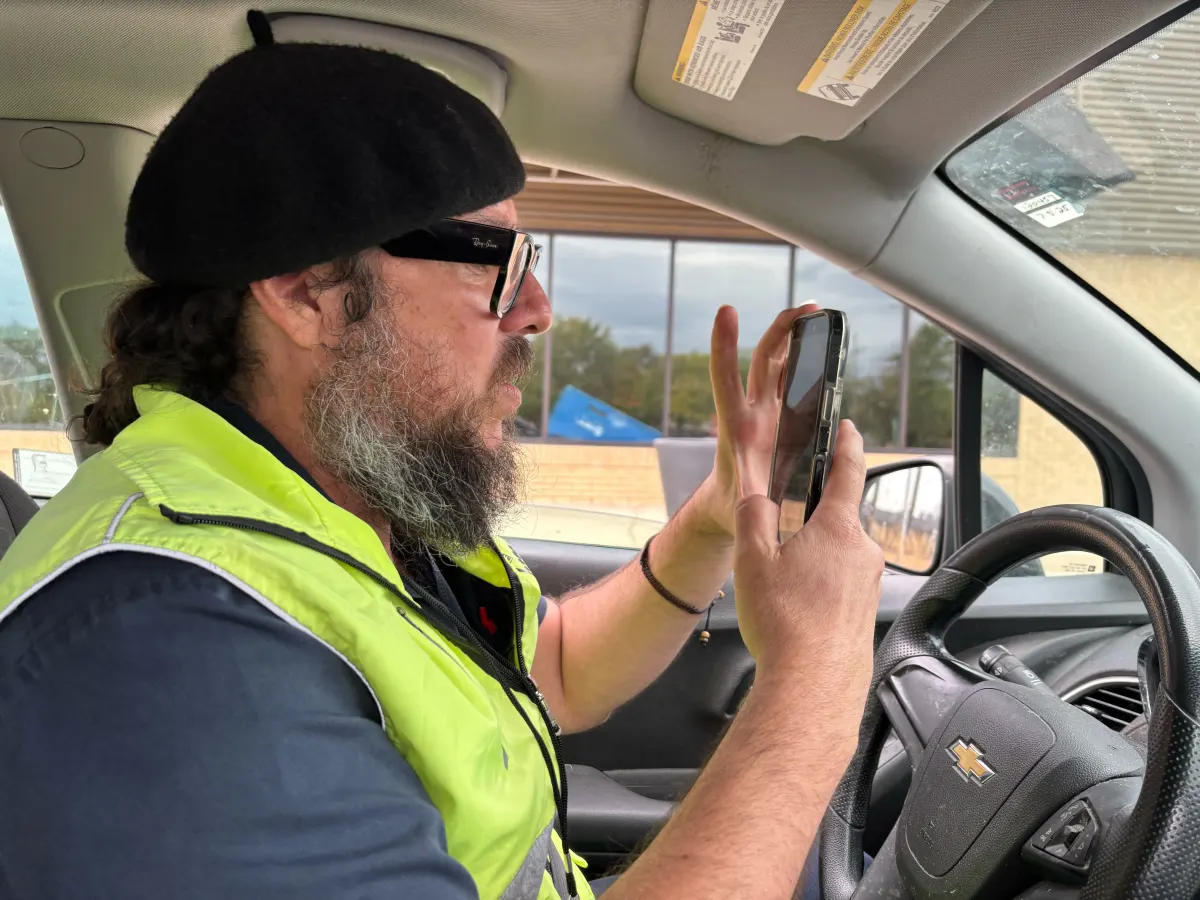 Cristóbal Cavazos, an organizer with the People's Patrol, goes on Facebook Live on October 10, 2025 to notify the immigrant followers of the presence of ICE in the suburbs of Chicago.