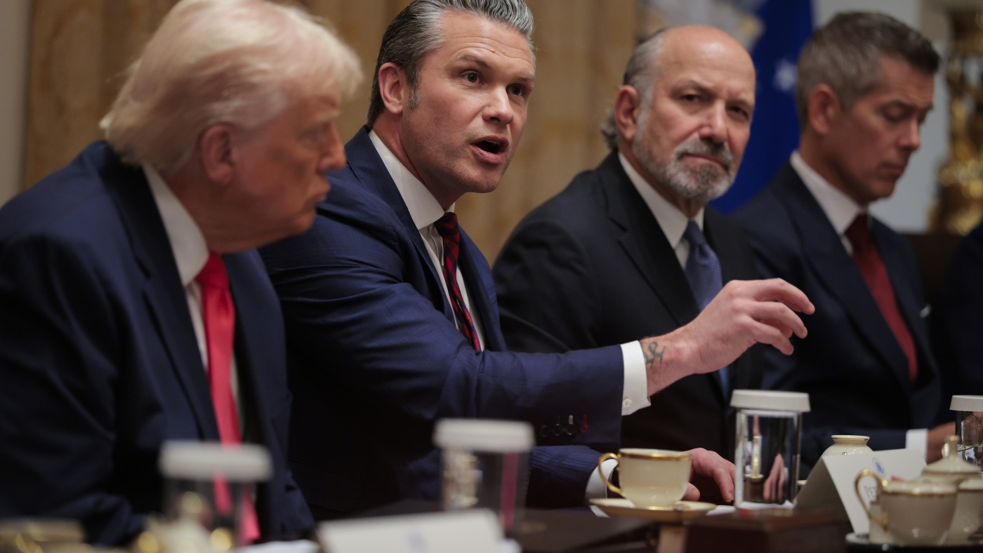 White House justifies strikes on boat survivors, but it's unclear where buck stops