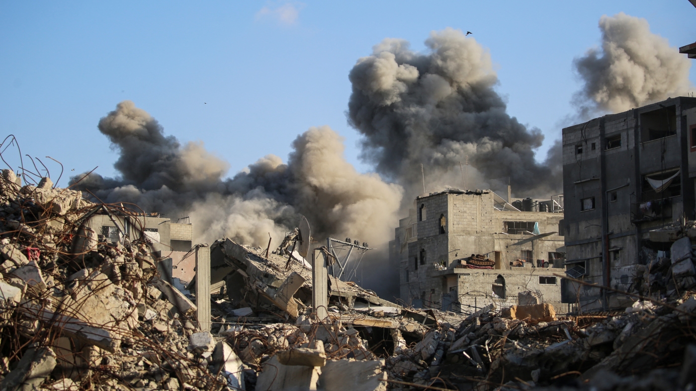 Gaza ceasefire deal violated. And, shutdown enters day 20 with no end in sight