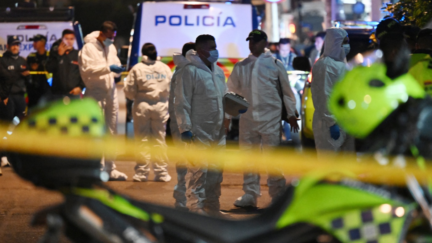 Colombian Presidential hopeful shot at Bogota rally
