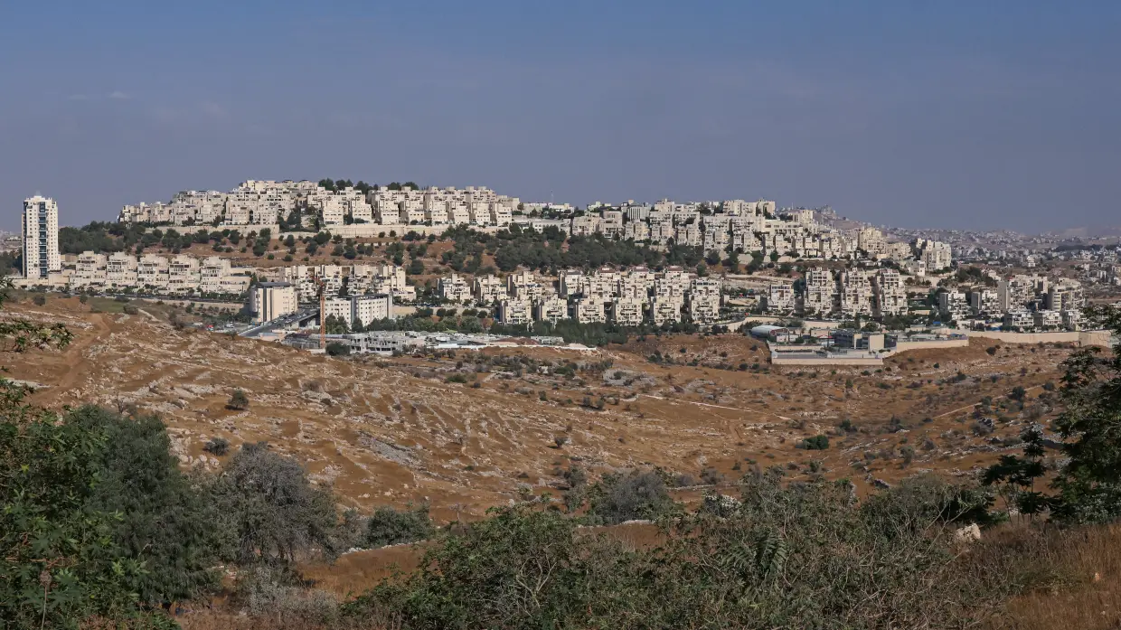 U.K. accuses Israeli settlers of 'ethnic cleansing' in West Bank and bans their goods