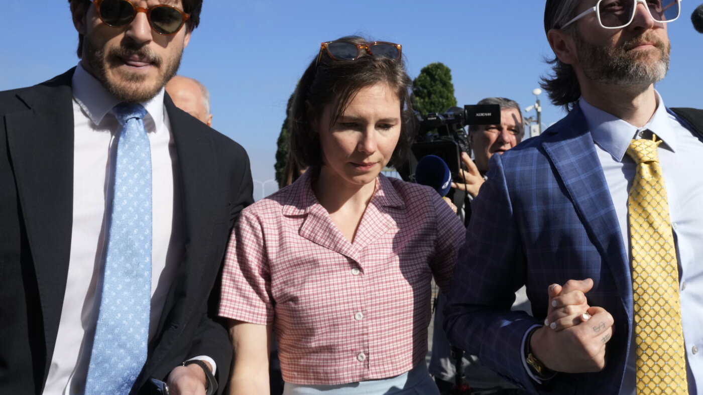Amanda Knox re-convicted of slander in Italy over accusations in ...