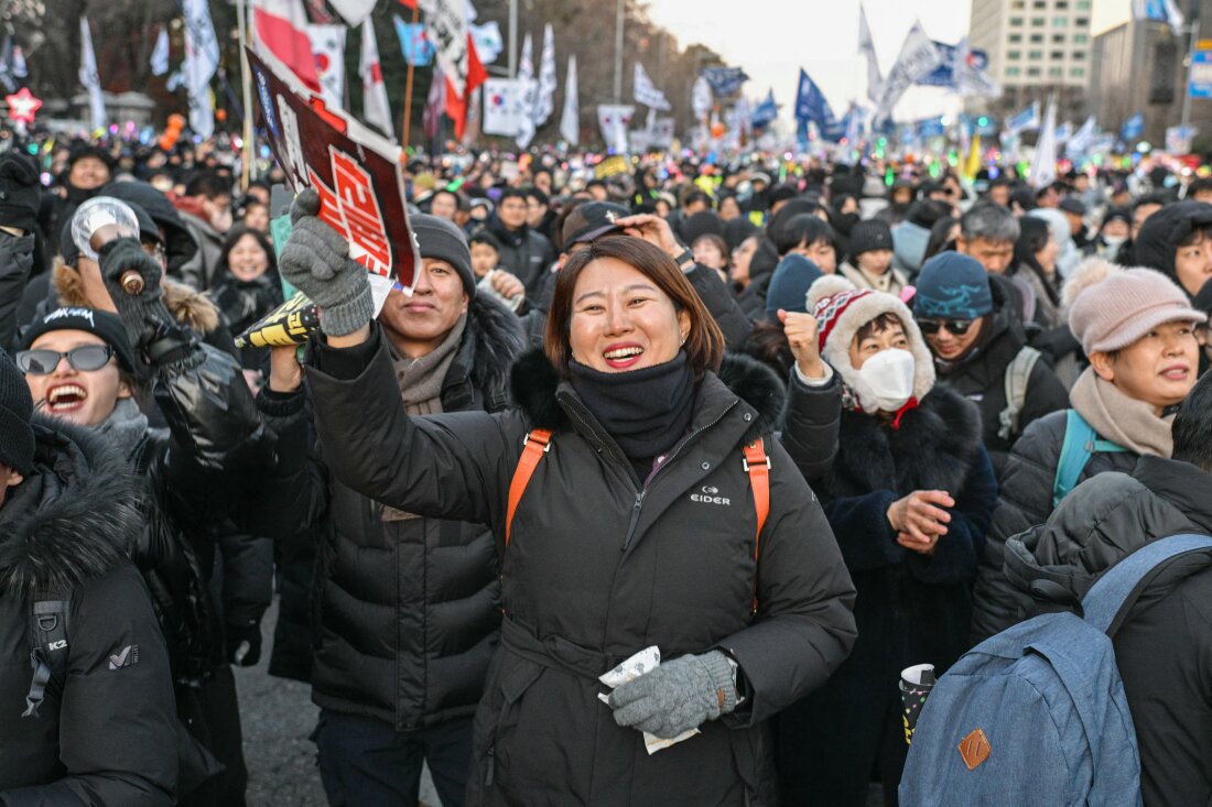 South Korea’s parliament votes to question President Yoon Suk Yeol South Korea’s parliament votes to question President Yoon Suk Yeol