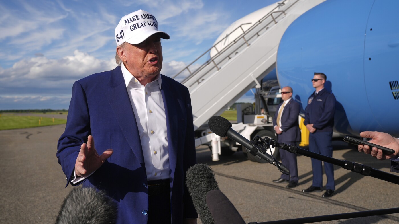 Trump says he’ll delay a threatened 50% tariff on the European Union until July : NPR Trump says he’ll delay a threatened 50% tariff on the European Union until July : NPR