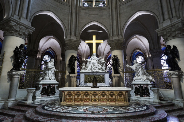 This photograph shows the tabernacle designed by French artist and designer Guillaume Bardet, in the heart of Notre Dame cathedral in Paris, on November 29, 2024. The Notre-Dame Cathedral is set to re-open early December 2024, with a planned weekend of ceremonies on December 7 and 8, 2024, five years after the 2019 fire which ravaged the world heritage landmark and toppled its spire. Some 250 companies and hundreds of experts were mobilised for the five-year restoration costing hundreds of millions of euros. (Photo by STEPHANE DE SAKUTIN / POOL / AFP) / RESTRICTED TO EDITORIAL USE - MANDATORY MENTION OF THE ARTIST UPON PUBLICATION - TO ILLUSTRATE THE EVENT AS SPECIFIED IN THE CAPTION (Photo by STEPHANE DE SAKUTIN/POOL/AFP via Getty Images)