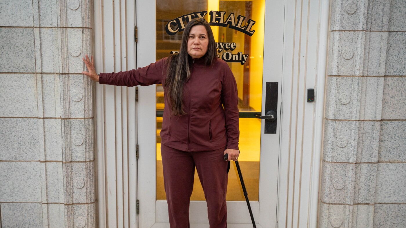 Cities aiming to thwart immigrant detention centers wield a secret weapon: local laws