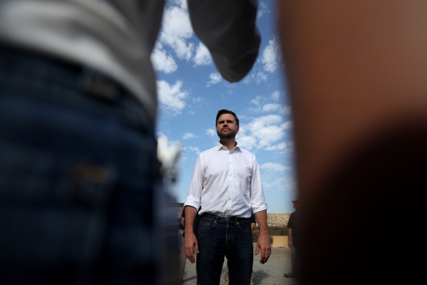 JD Vance spreads debunked claims about Haitian immigrants eating pets