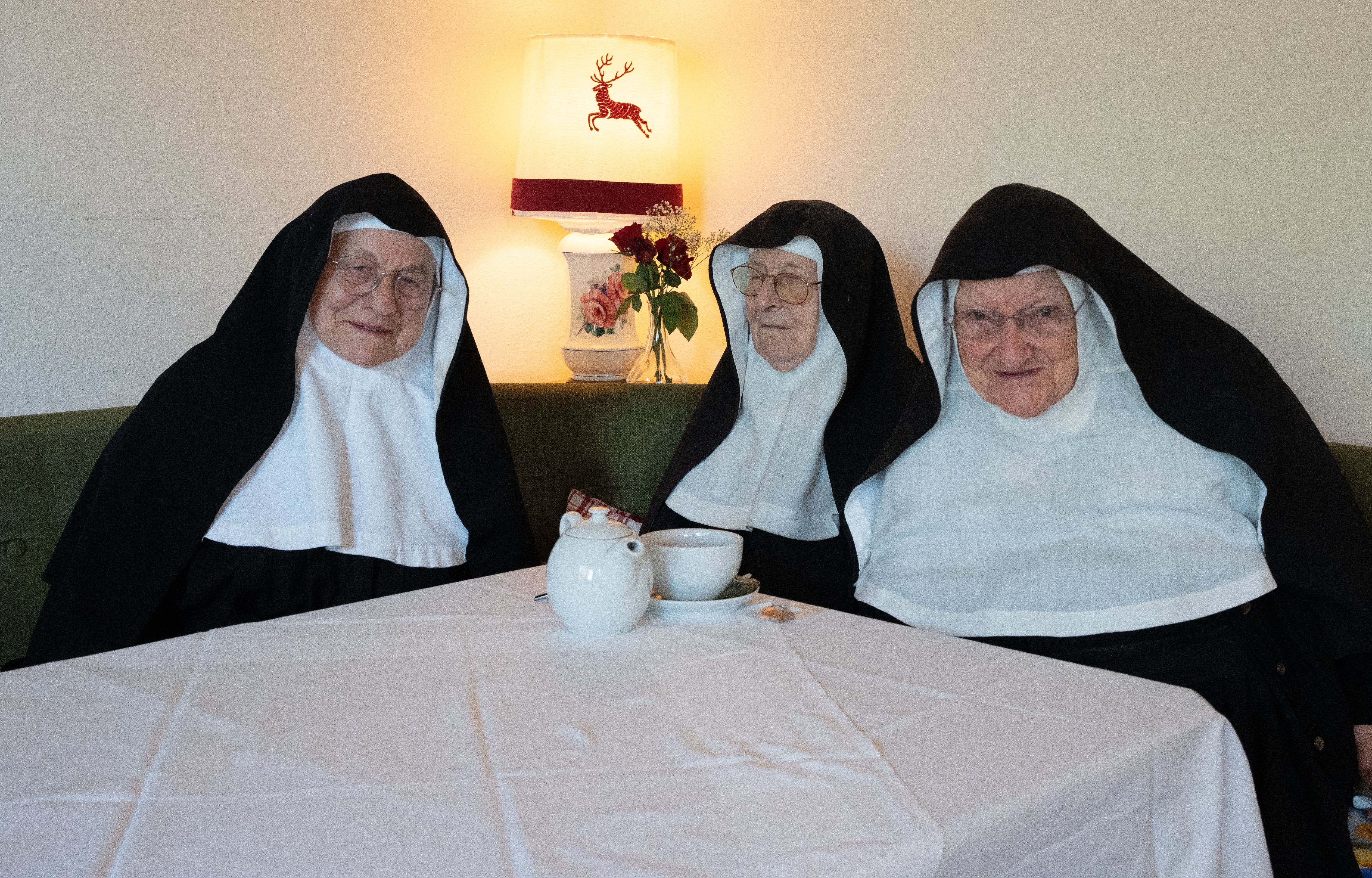 Austria’s rebel nuns refuse to give up Instagram to stay in their convent Austria’s rebel nuns refuse to give up Instagram to stay in their convent