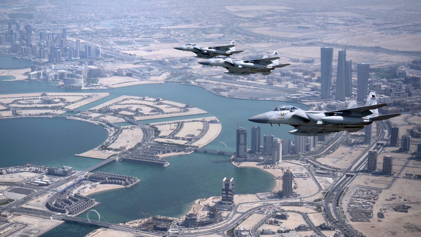 Trump accepting a plane from Qatar could be a national security risk ...