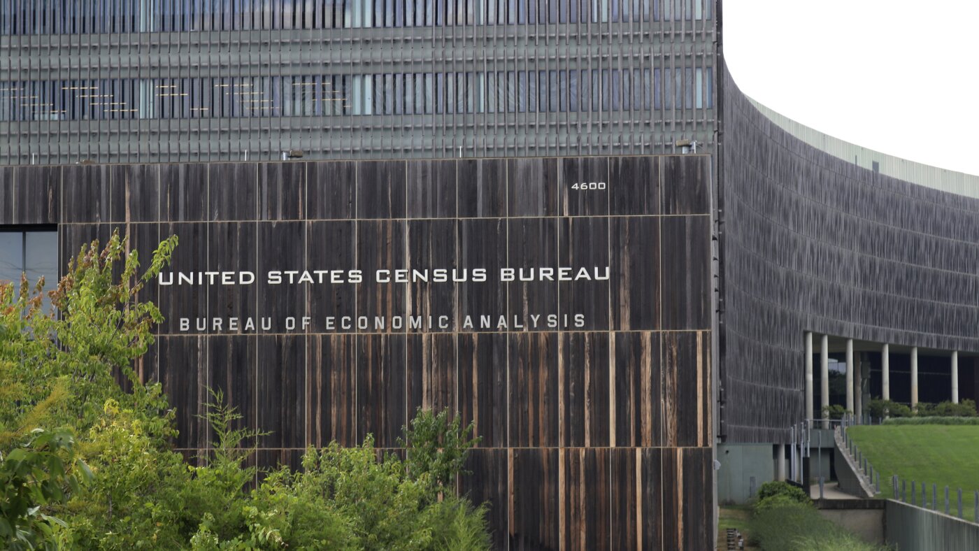 Experts warn about the 'crumbling infrastructure' of federal government data