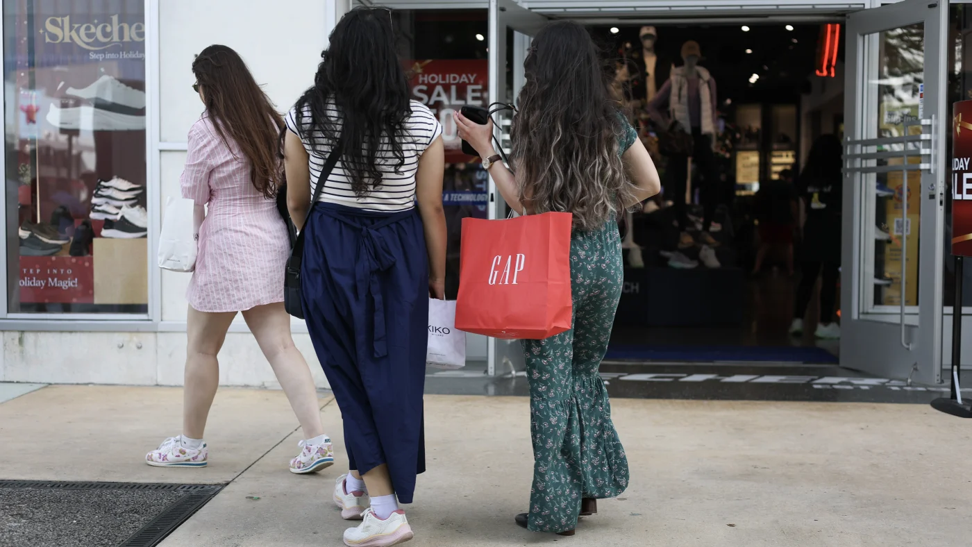 With days to go before the midterms, data shows the U.S. economy is doing well