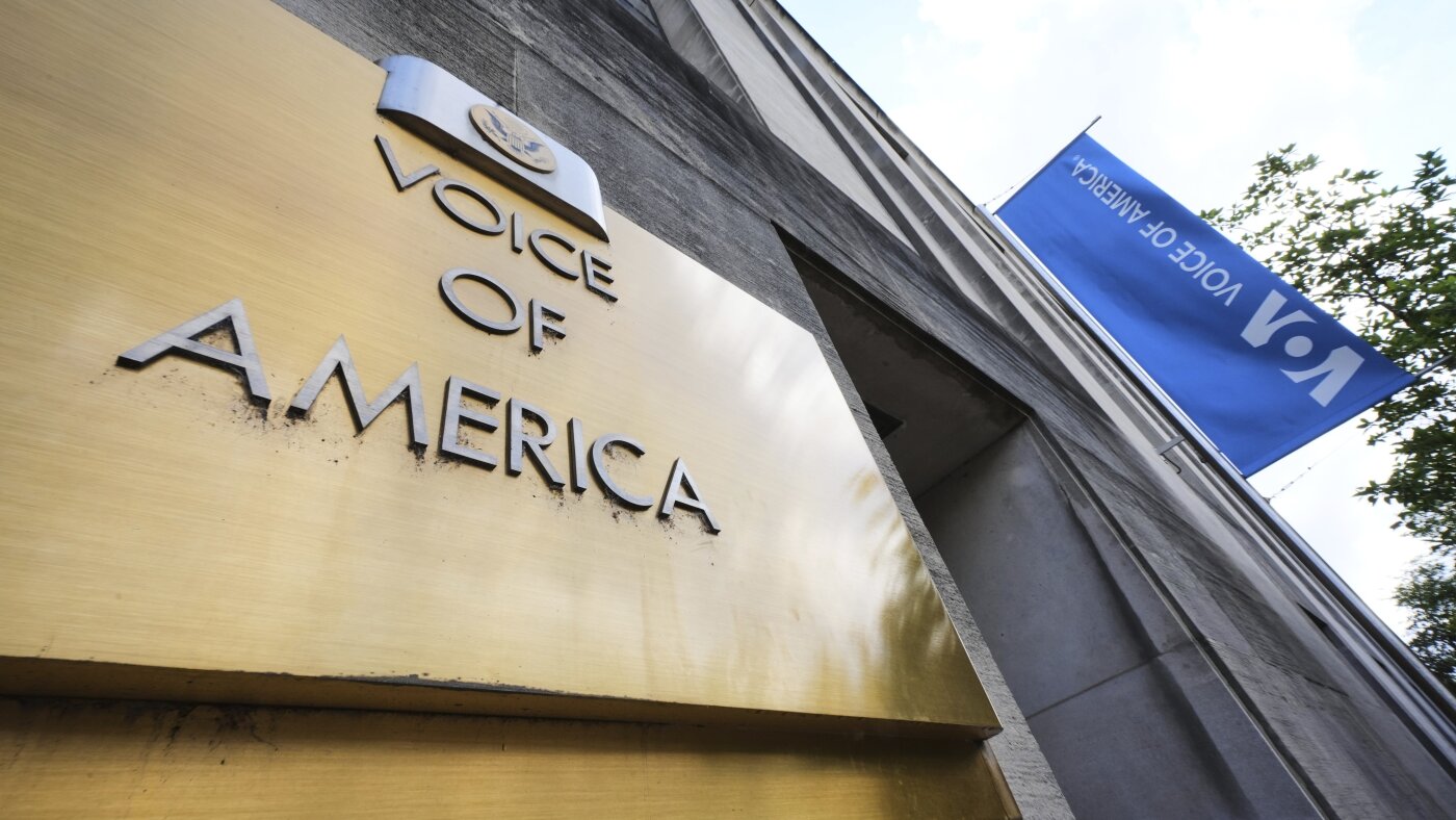 U.S. Judge says Kari Lake broke law in overseeing Voice of America