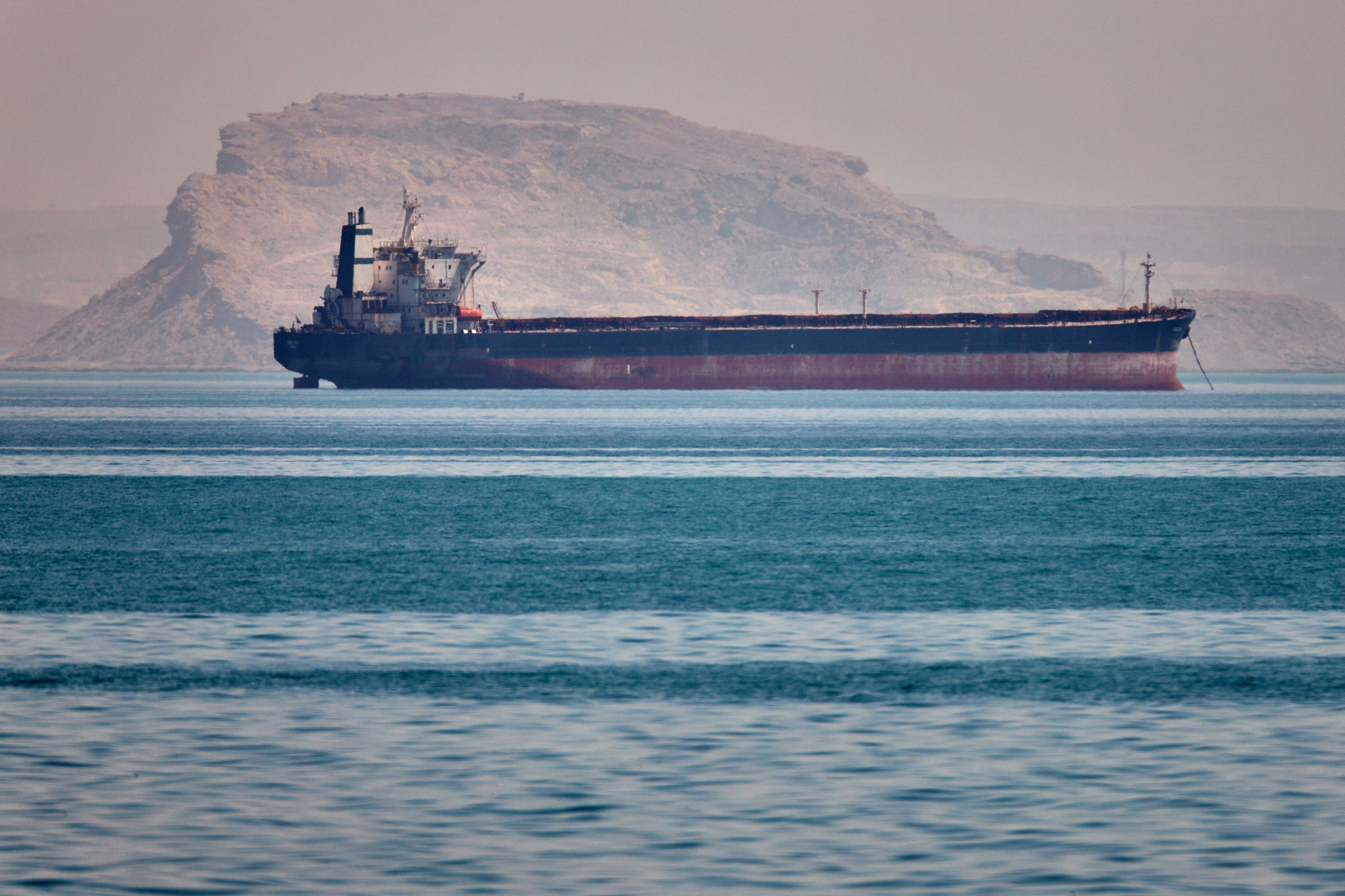 U.S. attempt to open Strait of Hormuz tests fragile Iran war ceasefire