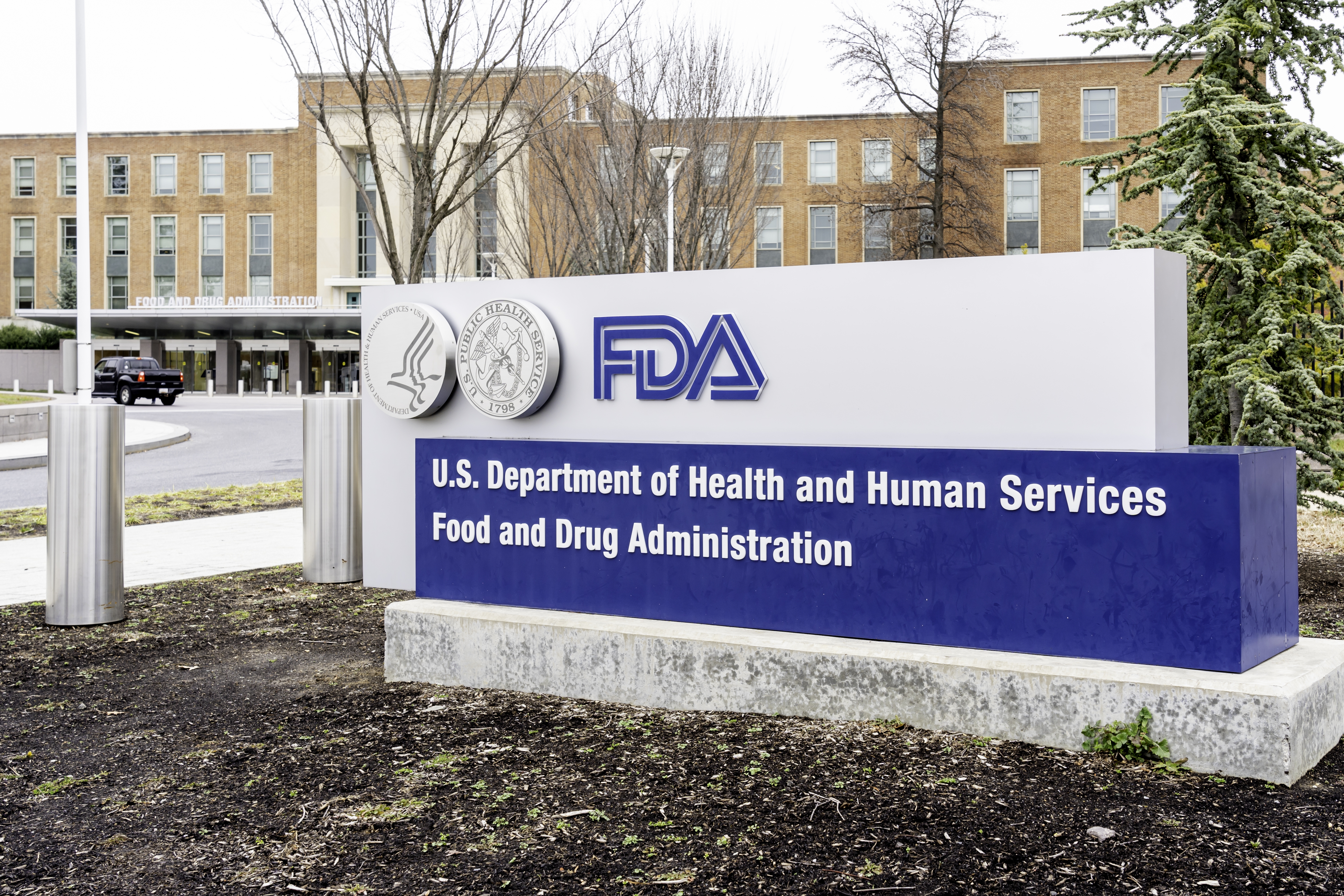 FDA to raise hurdles for vaccines, faulting COVID shots for 10 kids’ deaths FDA to raise hurdles for vaccines, faulting COVID shots for 10 kids’ deaths