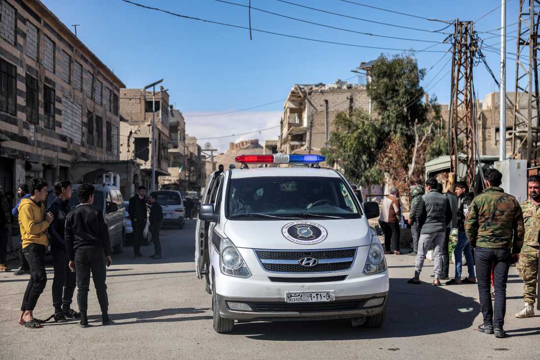 2 U.S. service members and 1 civilian are killed in ISIS attack in Syria 2 U.S. service members and 1 civilian are killed in ISIS attack in Syria