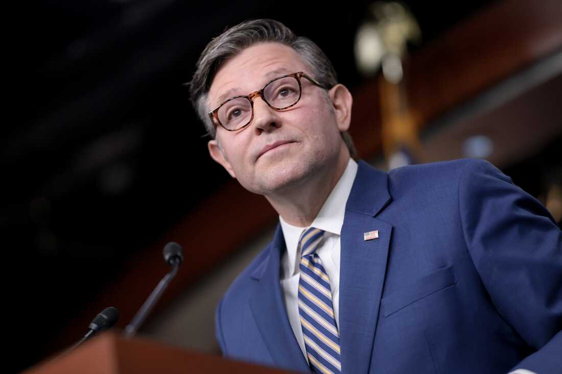 House passes Pentagon funding and limits on stock trades in a last dash before recess House passes Pentagon funding and limits on stock trades in a last dash before recess
