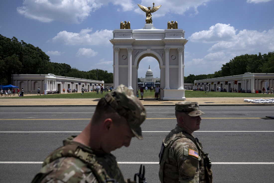 El arco de Trump en DC es ahora un complejo militar. Así es como eso complica las cosas.