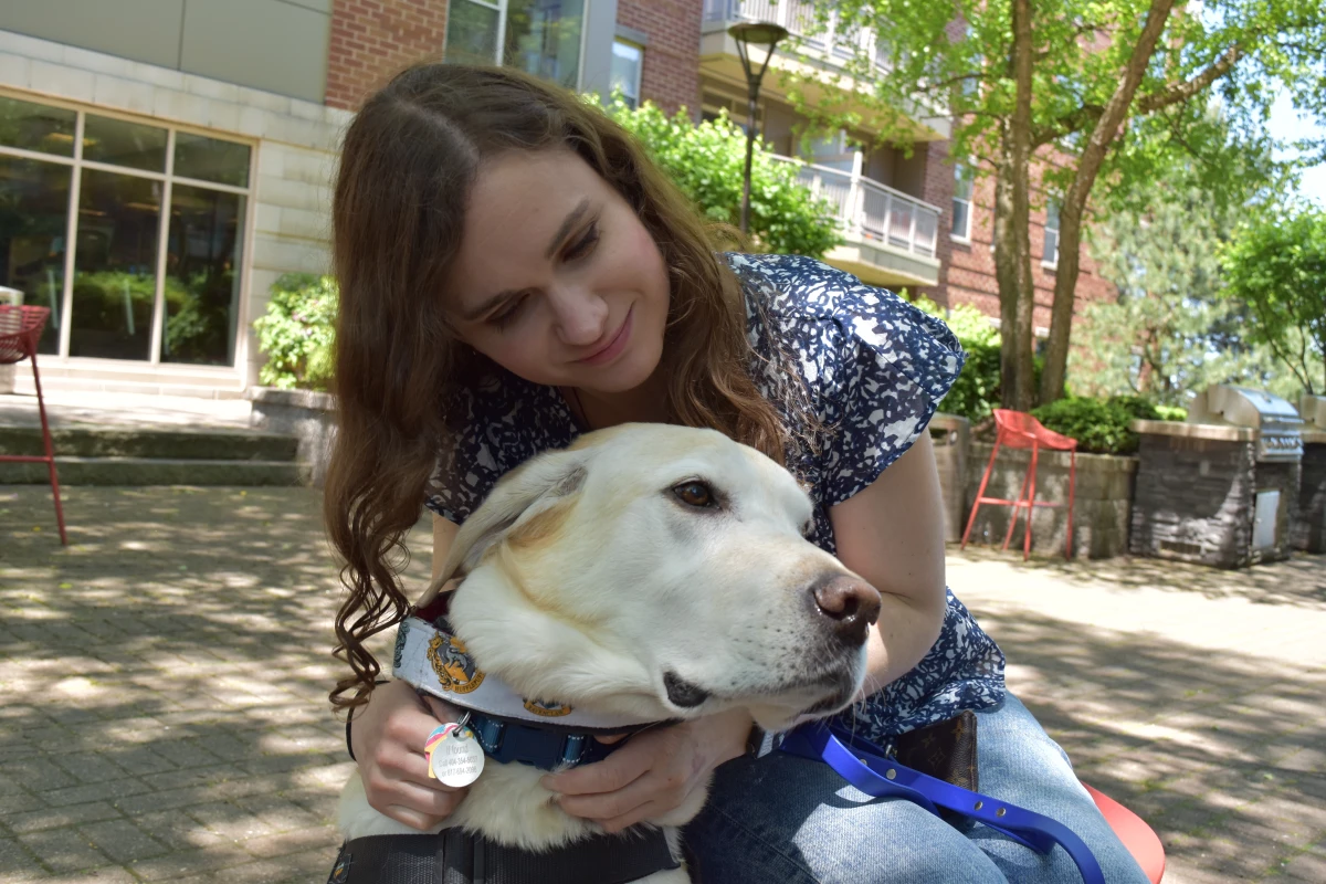 Jessica Chaikof was born with Usher 1F syndrome, which results in congenital deafness and eventual blindness.