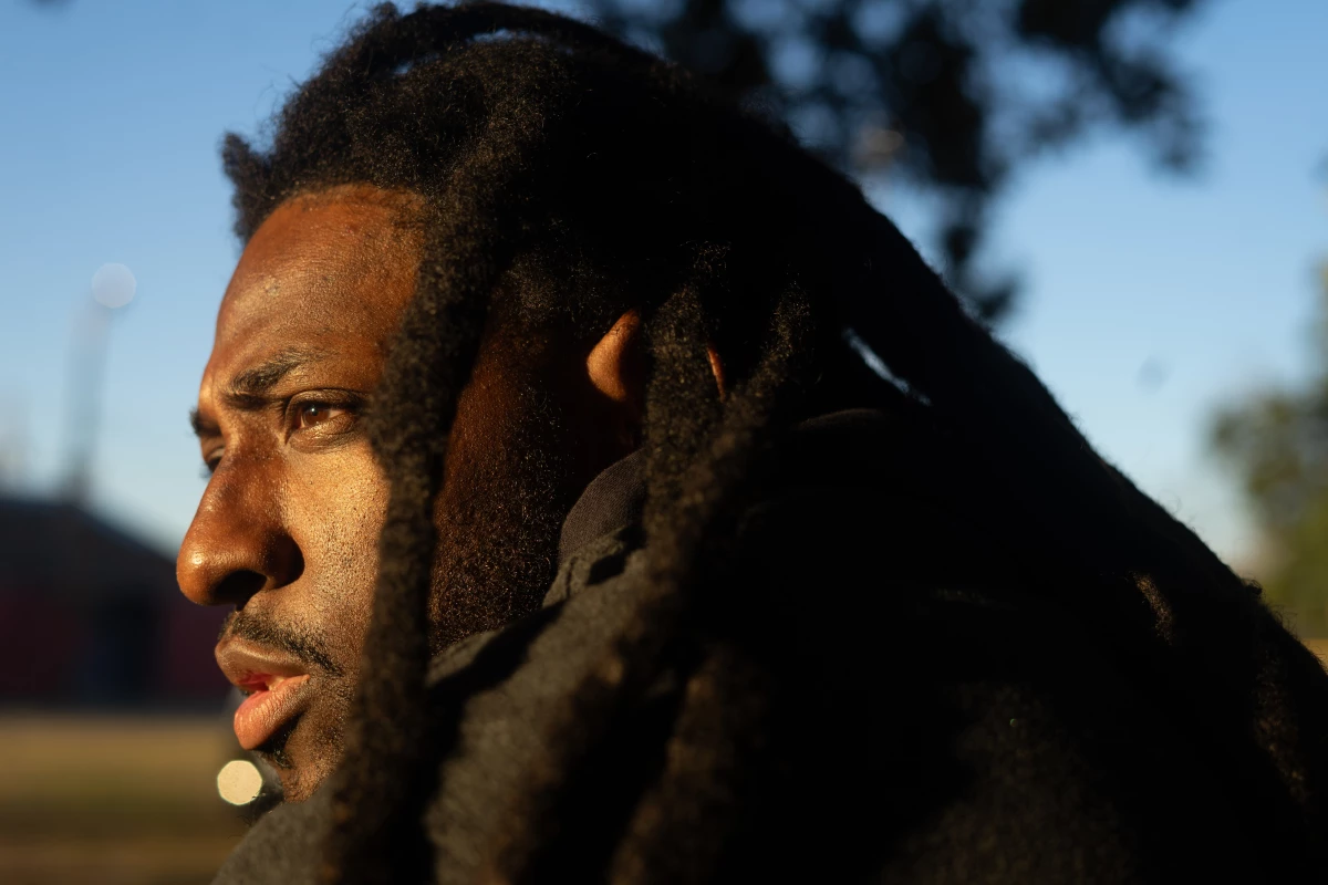 Dentavia McNair says he endured racism and abuse by staff while incarcerated at USP Lee. He was released from prison in October and returned home to Augusta, Georgia.
