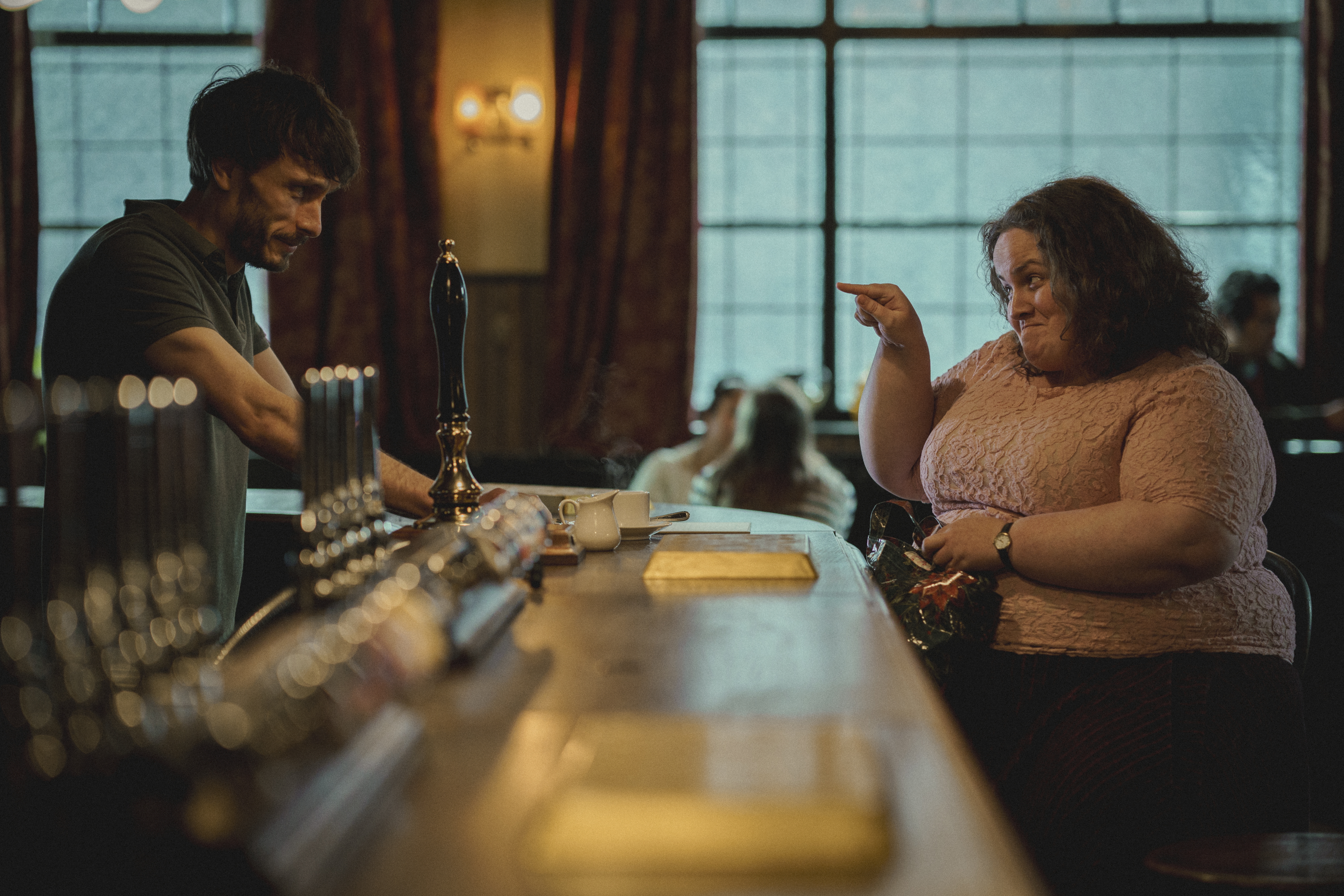  Richard Gadd as Donny Dunn (left) and Jessica Gunning as Martha (right) in Netflix