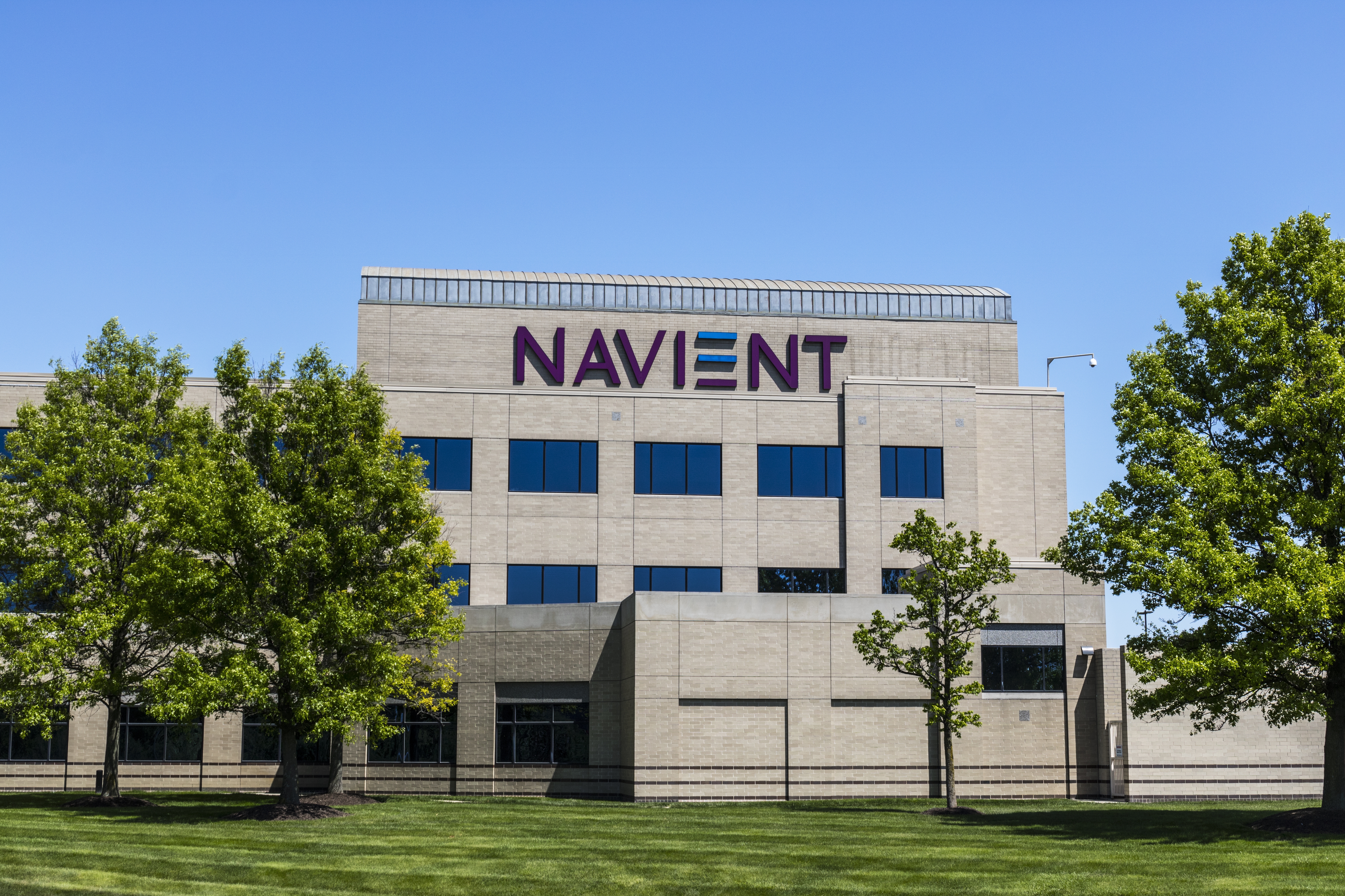 Navient reaches $120 million settlement for misleading student loan borrowers Navient reaches $120 million settlement for misleading student loan borrowers