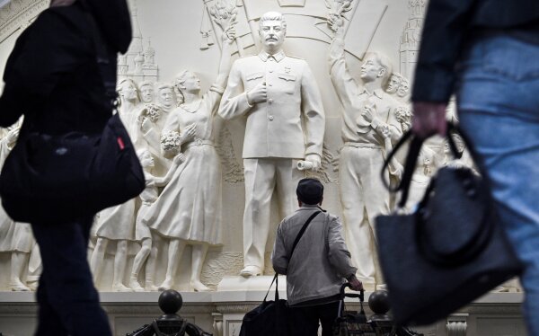 New Statue for Old Tyrant New Statue for Old Tyrant