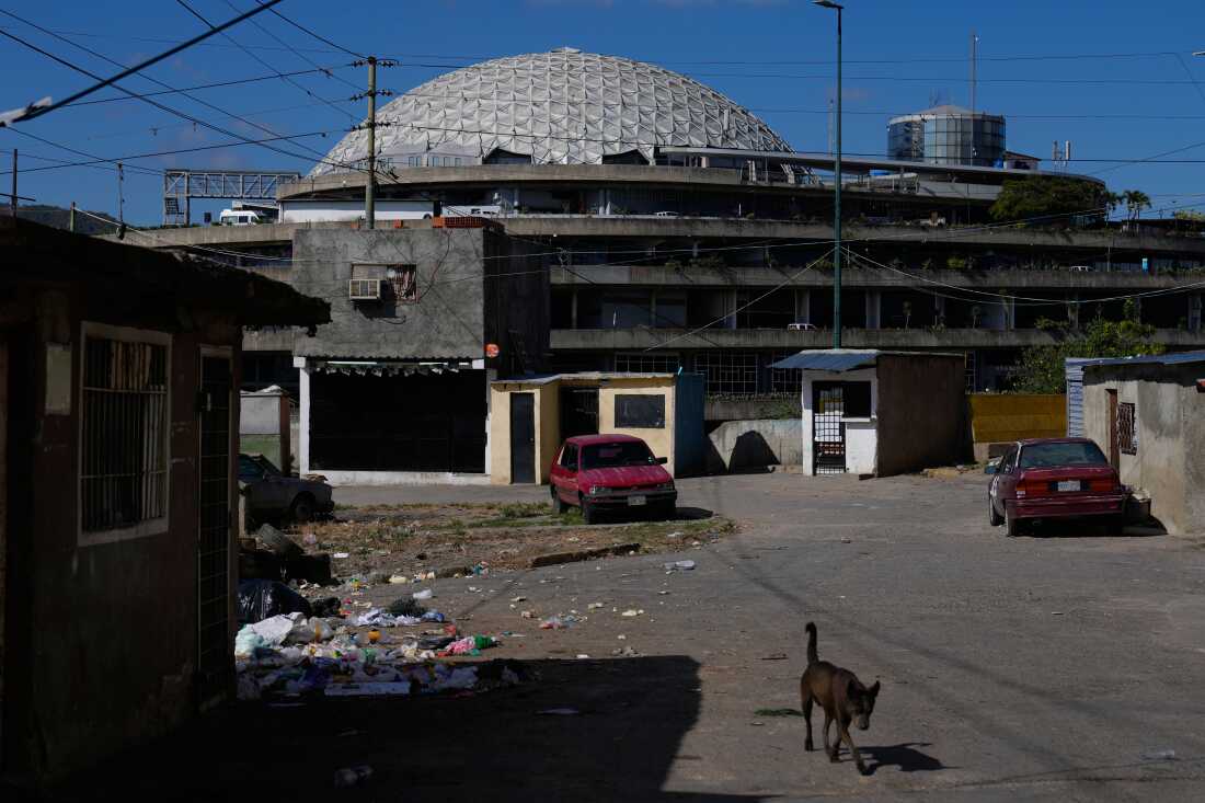 El Helicoide, the headquarters of Venezuela's intelligence service and detention center, stands in Caracas, Venezuela, Friday, Jan. 9, 2026, after National Assembly President Jorge Rodriguez said the government would release Venezuelan and foreign prisoners.