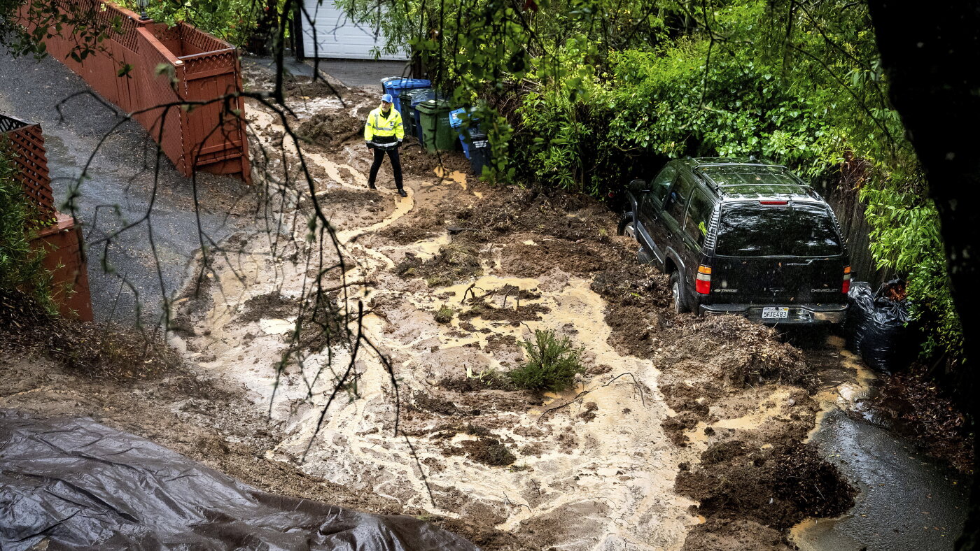 Storm lashes Northern California after leaving thousands without power ...