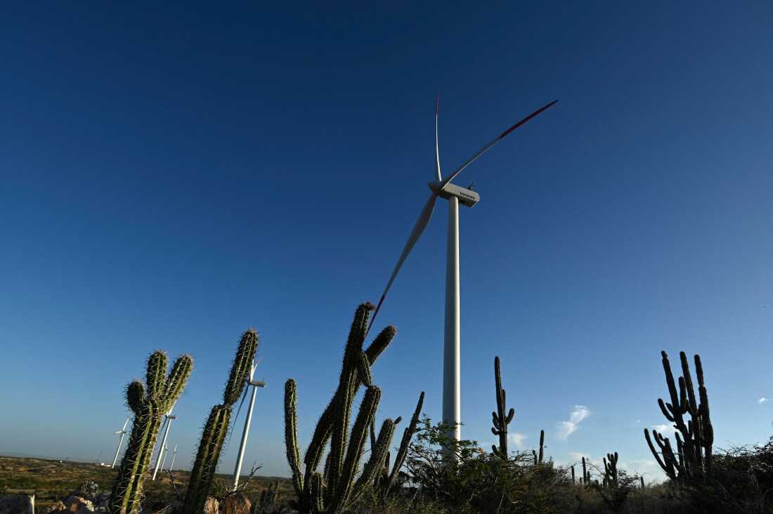 While Colombia has become a global poster child for saying no to fossil fuels, it isn’t such a simple story, says Ana Carolina González Espinosa, .