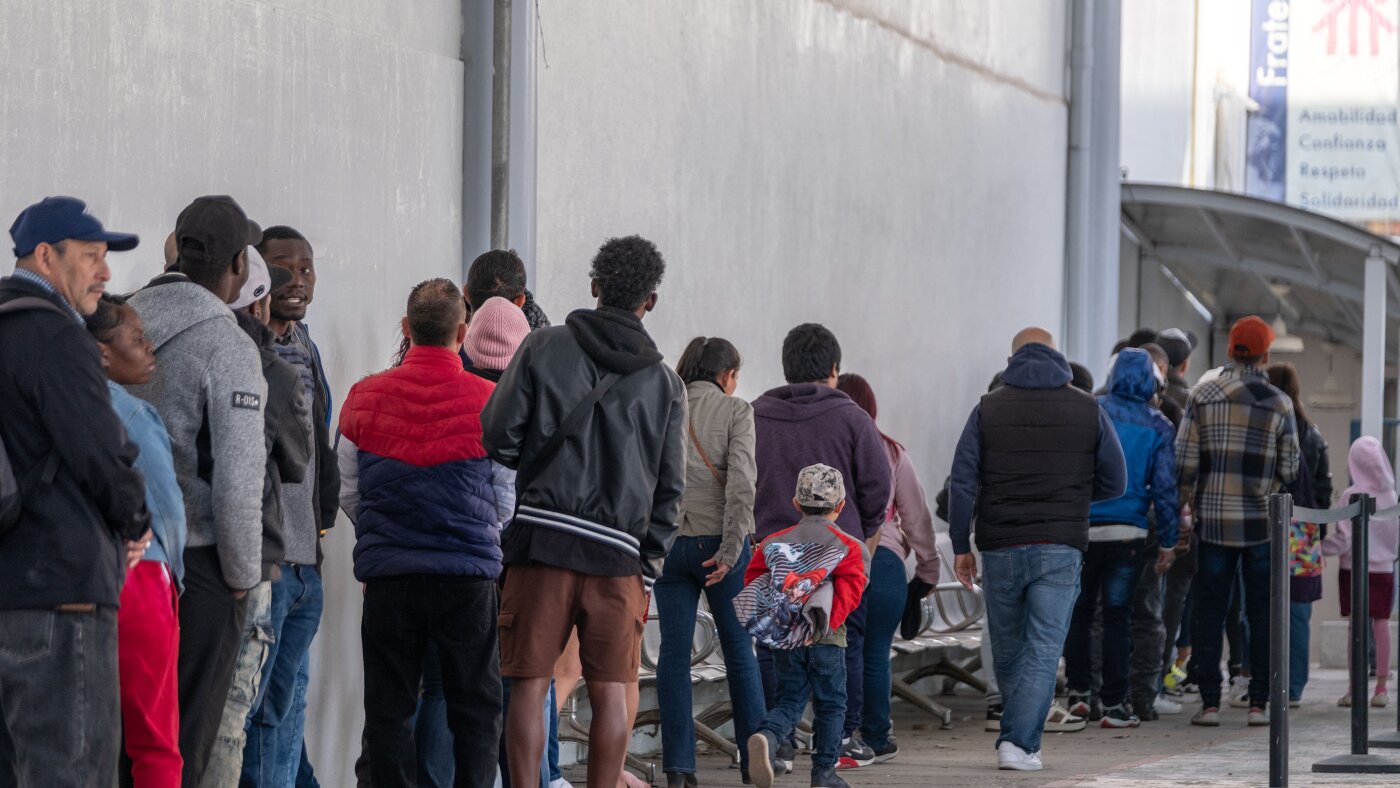 The Trump administration has undercut the U.S. asylum program. These 3 charts show how