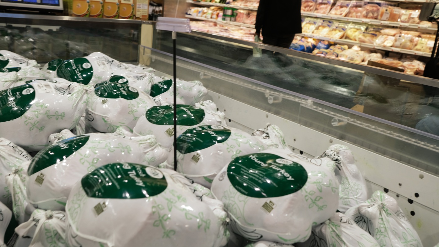 Thanksgiving could be more expensive this year. Here's how to navigate higher prices