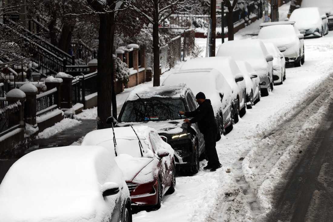 Winter storm brings Midwest blizzard, East Coast chill : NPR