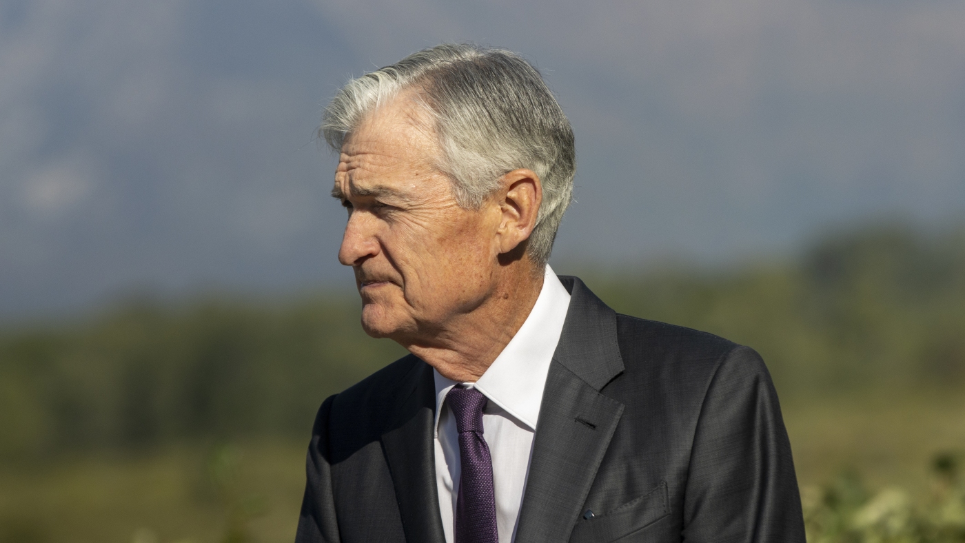 Jerome Powell Hints at Potential Rate Cut: What This Means for Stocks and Investors Jerome Powell Hints at Potential Rate Cut: What This Means for Stocks and Investors
