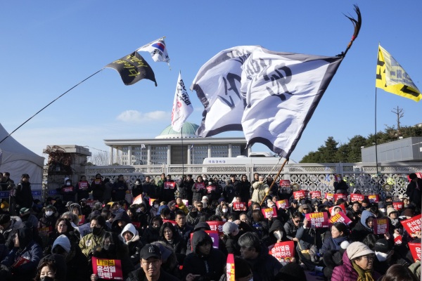 South Korean President Yoon's impeachment vote fails after ruling party boycotts it
