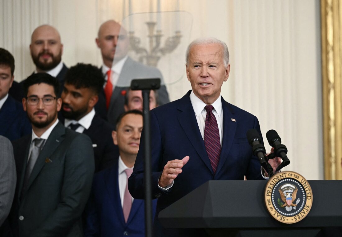 Biden says he's 'not confident' of a peaceful transfer of power if Trump loses : NPR