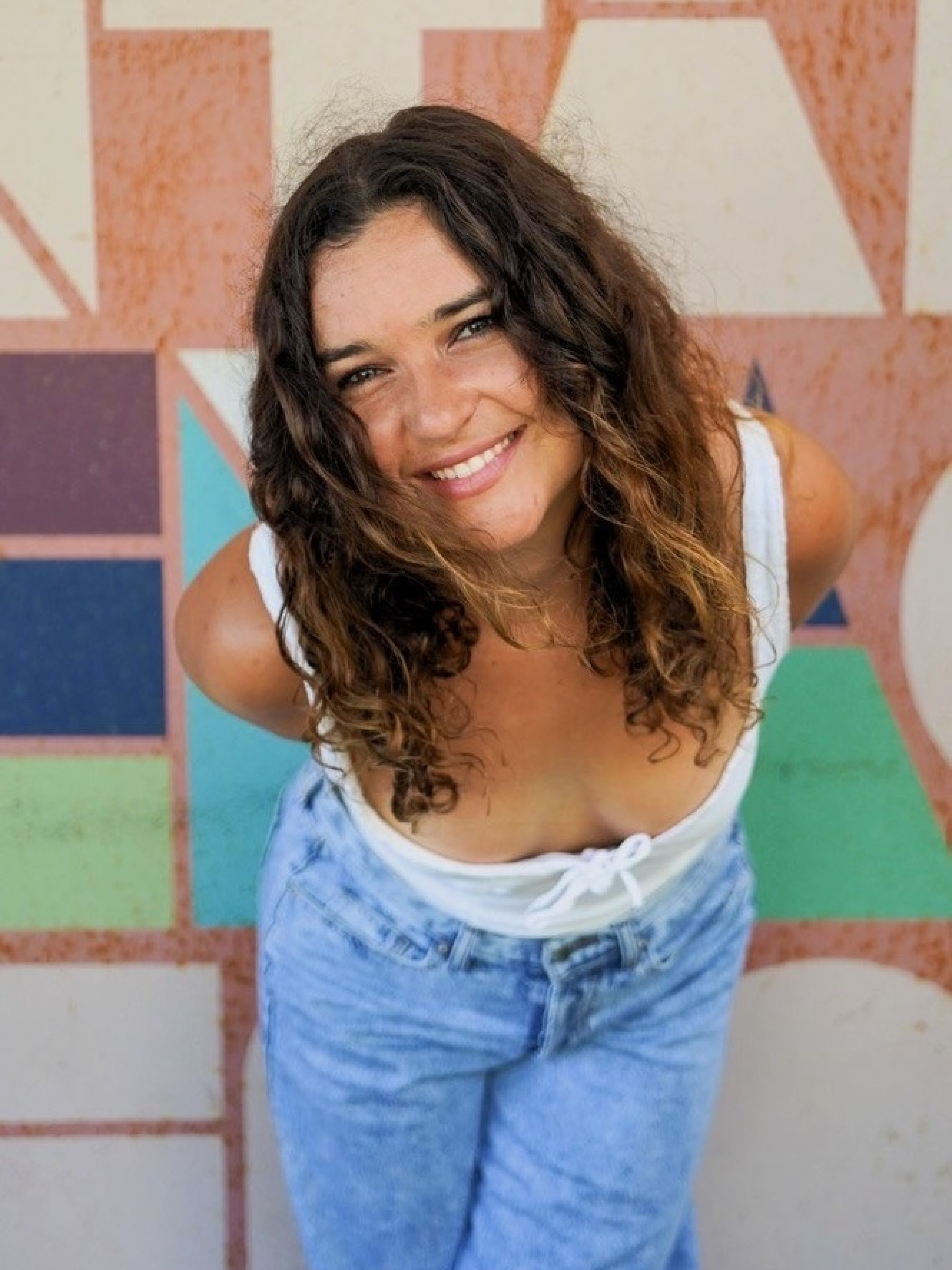 Headshot of Anamaria Artemisa Sayre